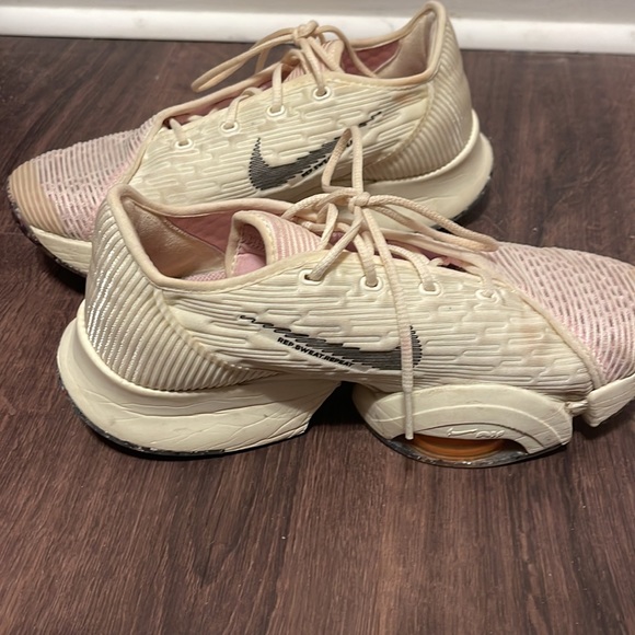 Good Condition Nike Air Zoom SuperRep 2 - Size 8 - Picture 10 of 10